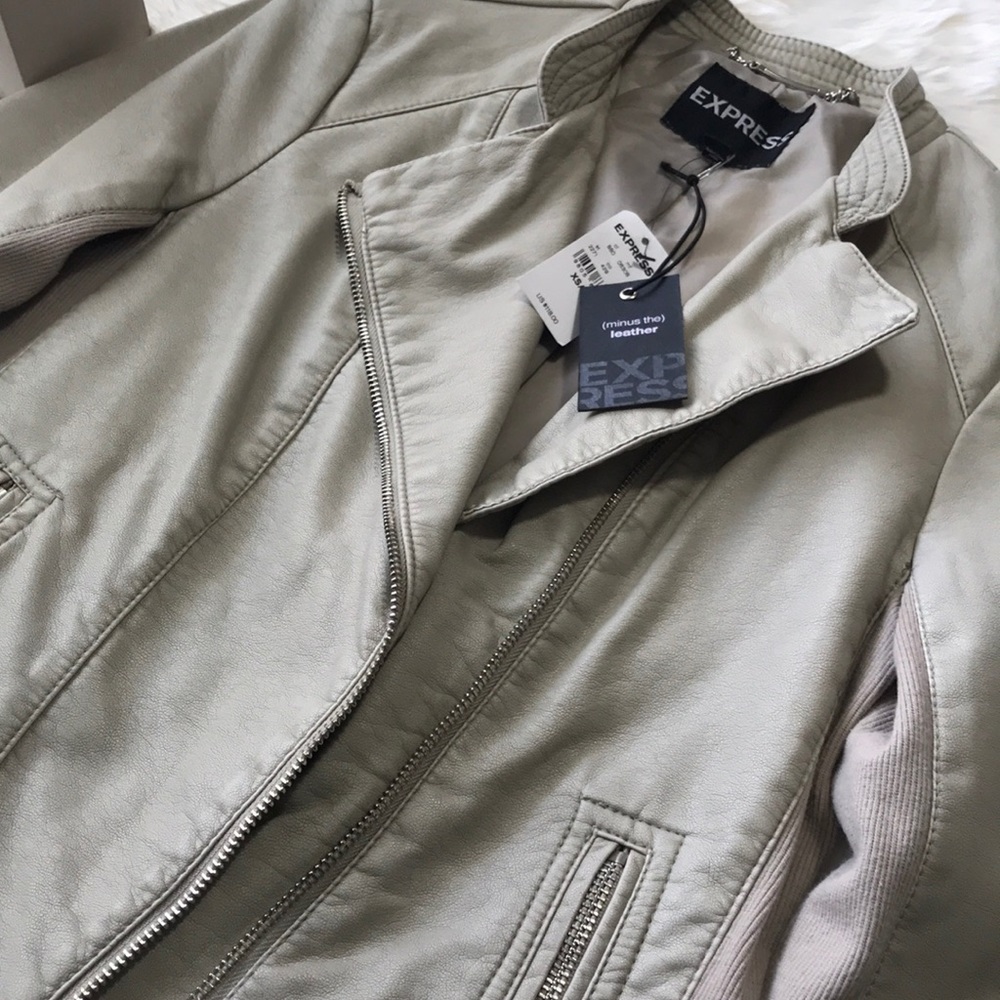 💕Express(Minus The)Leather Jacket 🌸 Size XS/TP - Picture 8 of 8